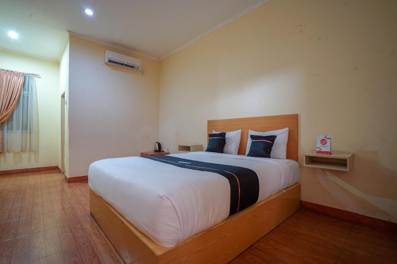 Oyo 427 Hotel Galaxy Palembang Dış mekan fotoğraf