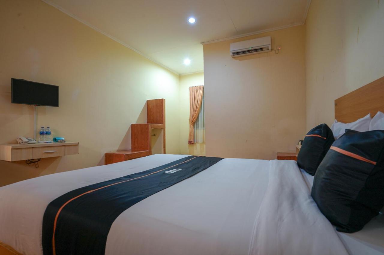 Oyo 427 Hotel Galaxy Palembang Dış mekan fotoğraf