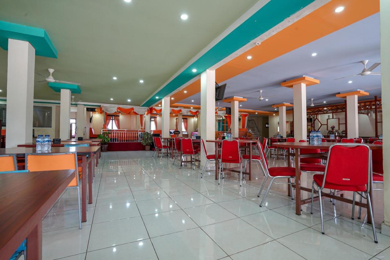 Oyo 427 Hotel Galaxy Palembang Dış mekan fotoğraf