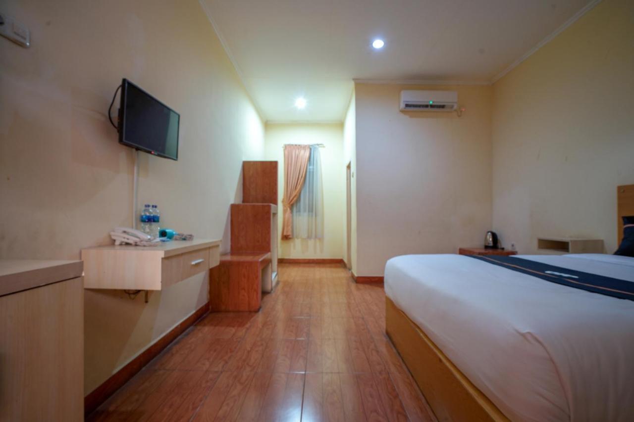 Oyo 427 Hotel Galaxy Palembang Dış mekan fotoğraf